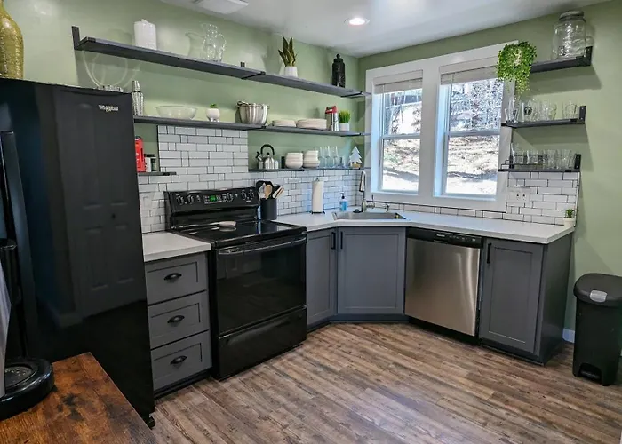 Perfect Pair 2 New Homes, Large Groups, Close By *