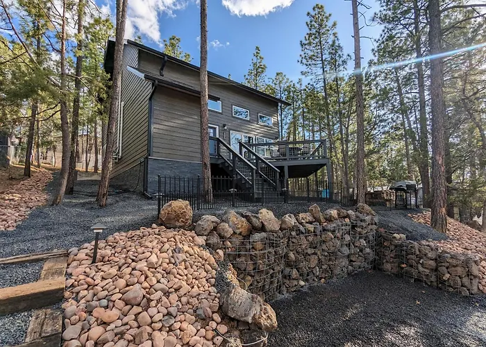 Perfect Pair 2 New Homes, Large Groups, Close By *
