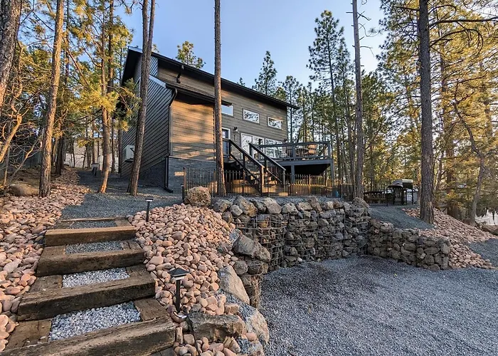 Perfect Pair 2 New Homes, Large Groups, Close By
