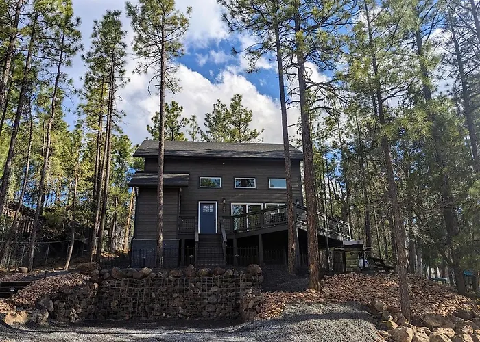 Perfect Pair 2 New Homes, Large Groups, Close By *